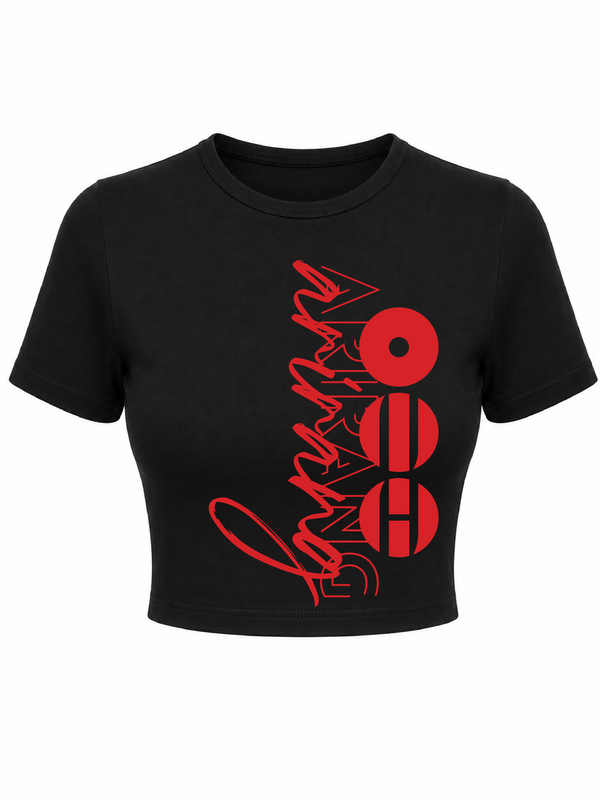 Baby tee Arirang Vertical rojo camiseta negra